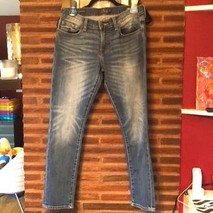 Lucky brand denim. Sienna slim boyfriend.